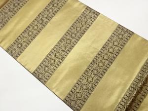 金彩横段に菱・変わり花菱模様刺繍袋帯